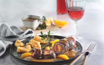 Rouladen_aus_dem_Dreierschnitt_mit_Suesskartoffeln_18x13cm Rouladen_aus_dem_Dreierschnitt_mit_Suesskartoffeln_18x13cm